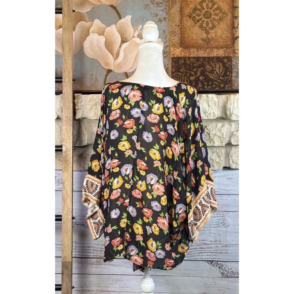 Democracy Womens 1X Black Colorful Floral Tie Front Oversized Blouse - Picture 3 of 8